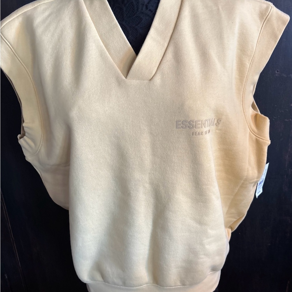 Essentials FEAR OF GOD sweatshirt vest Large sleeveless TUSCA yellow solid NWT